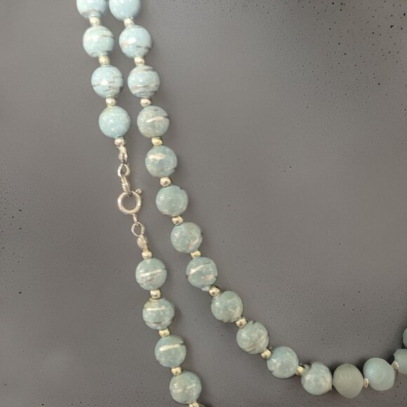 Very Long Double Wrap 1980s Blue and Silver Tiger Striped Beaded Necklace - Picture 4 of 4